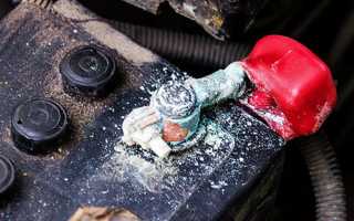 Почему окисляются клеммы аккумулятора