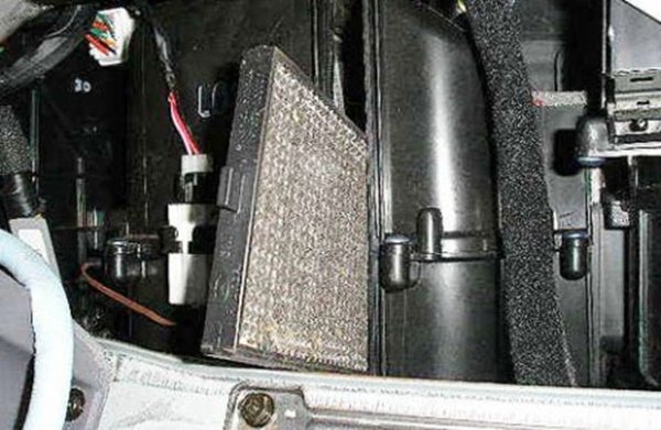 Фильтр салонный хендай акцент