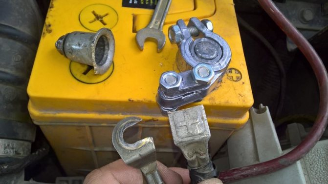 Клеммы для АКБ машины