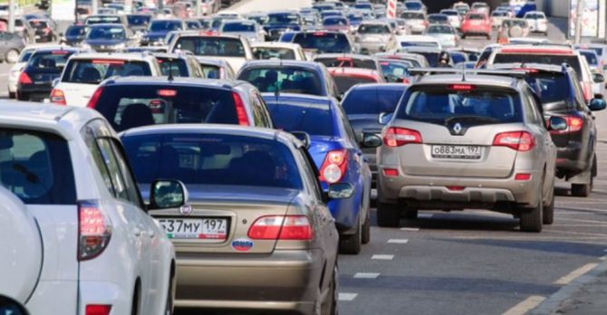 Обгон справа – когда можно и когда нельзя?