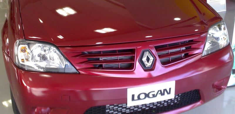 Огни Рено Логан