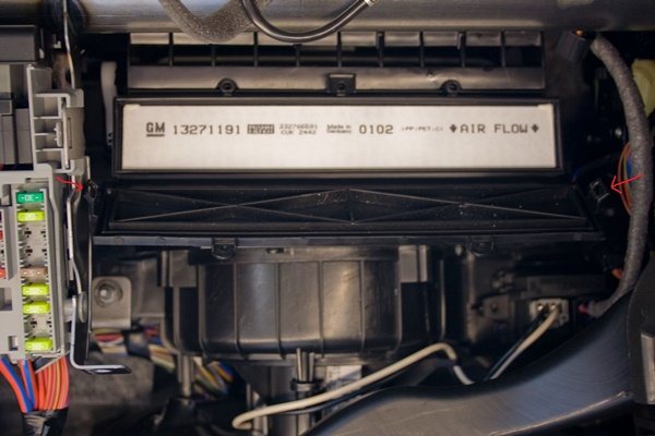 Опель Астра j замена салонного фильтра