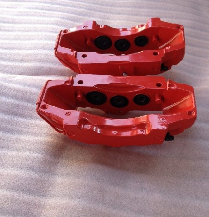 Почему при торможении машина тормозит рывками: причины