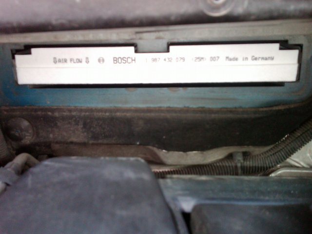 Салонный фильтр для Ситроен С4: где находится, замена