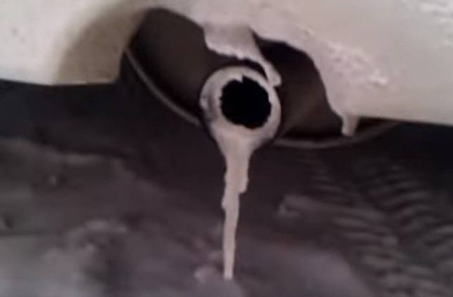 Замерзание глушителя из-за скапливания в нем конденсата