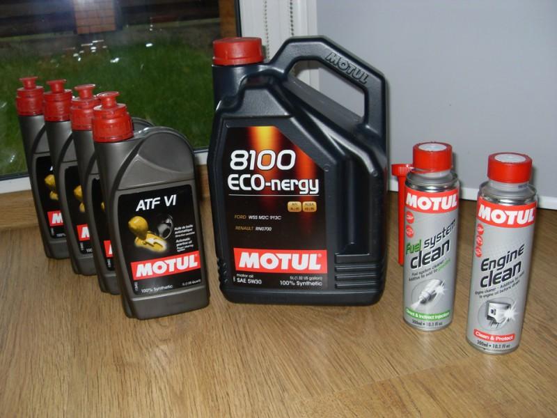 Масло Motul 8100 Eco-nergy с жидкостью для промывки Масло Motul 8100 Eco-nergy с жидкостью для промывки