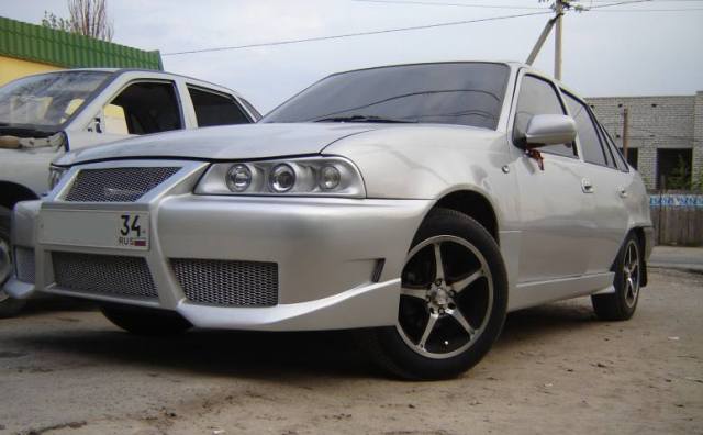 Транспортное средство Daewoo Nexia Транспортное средство Daewoo Nexia