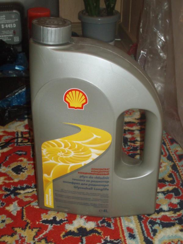 Охлаждающая жидкость Shell красного цвета в литровой упаковке Охлаждающая жидкость Shell красного цвета в литровой упаковке