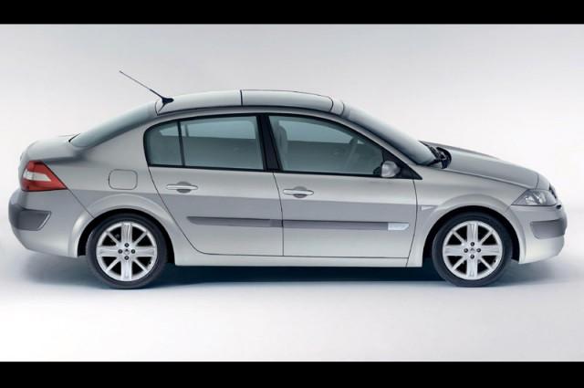 Автомобиль Renault Megane 2 Автомобиль Renault Megane 2