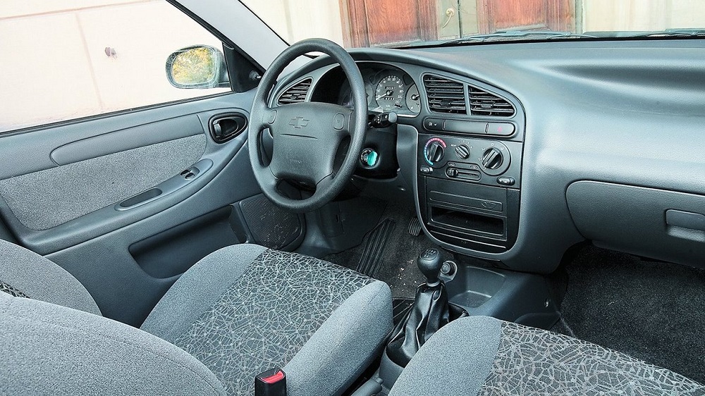 Салон Chevrolet Lanos изнутри Chevrolet Lanos салон изнутри