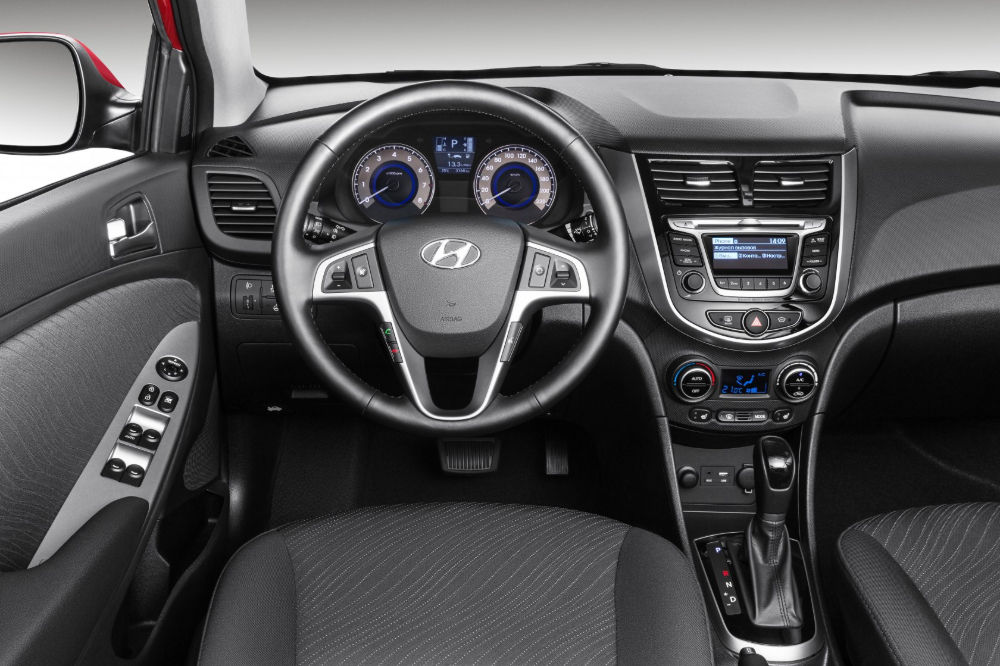 Салон Hyundai Solaris Hyundai Solaris