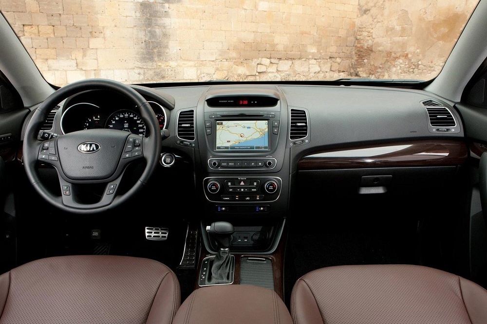 Салон Kia Sorento Салон Kia Sorento изнутри