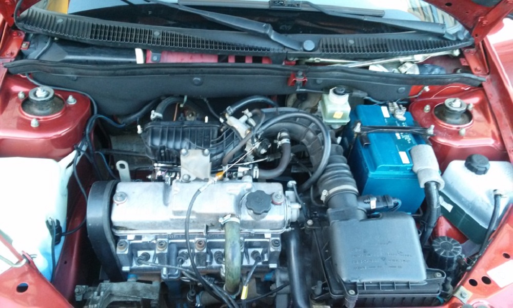 Lada Kalina мотор Lada Kalina под капотом