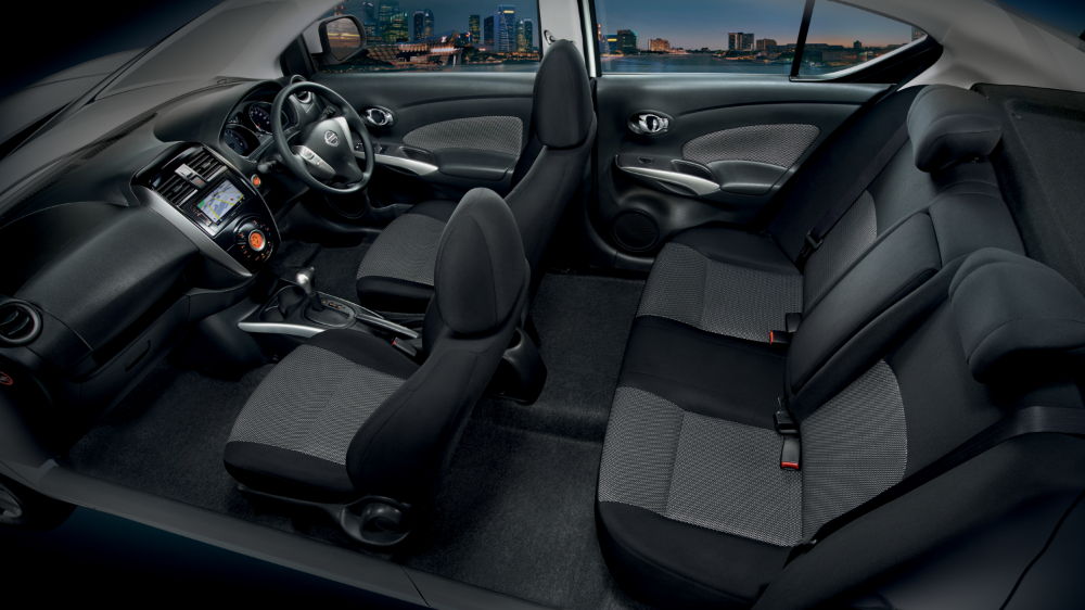 Салон Nissan Almera Nissan Almera
