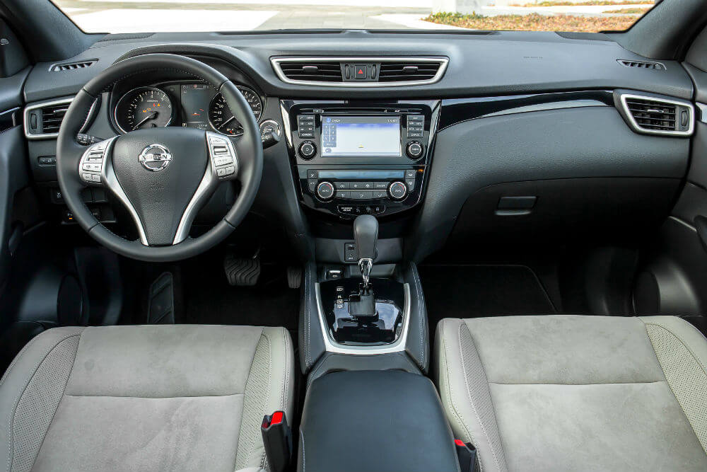 Салон Nissan Qashqai Салон Nissan Qashqai