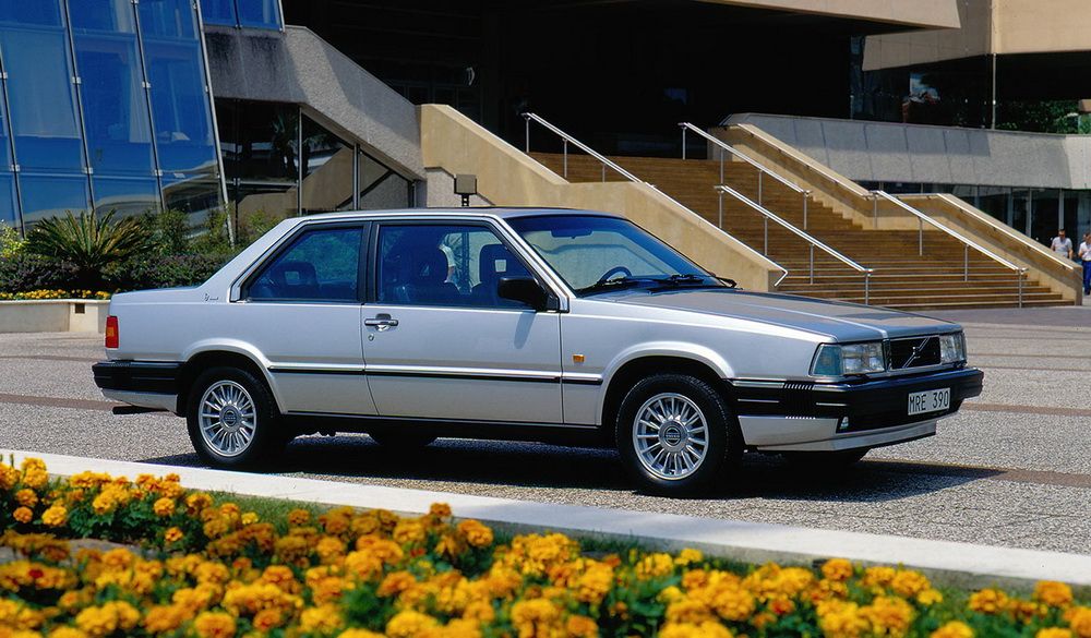 Автомобиль Volvo 780 Volvo 780