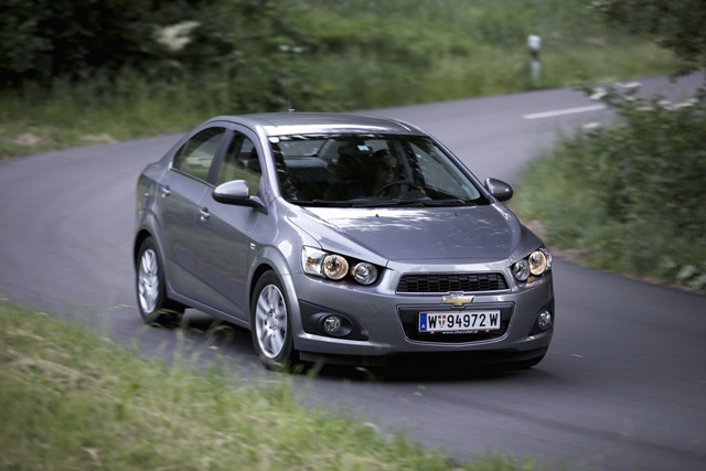 Внешний вид автомобиля Chevrolet Aveo Внешний вид автомобиля Chevrolet Aveo