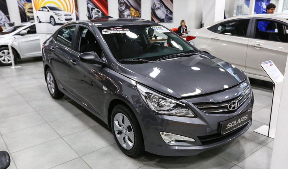 Внешний вид автомобиль Hyundai Solaris Внешний вид автомобиль Hyundai Solaris