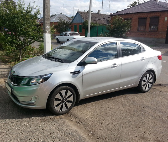 KIA Rio KIA Rio – это комфорт и практичность в одном автомобиле