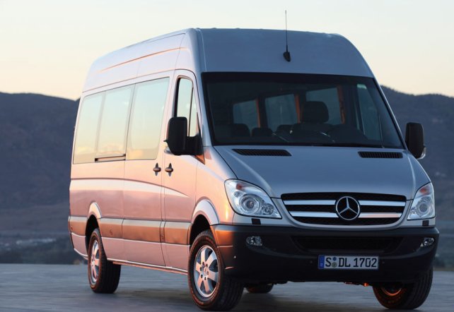 Удобный и популярный автомобиль Mercedes Sprinter Удобный и популярный автомобиль Mercedes Sprinter