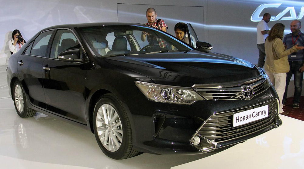 Автомобиль Toyota Camry Автомобиль Toyota Camry