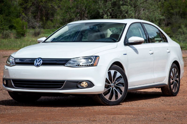 Автомобиль Volkswagen Jetta Внешность автомобиля Volkswagen Jetta говорит о том, что перед нами настоящий «немец»