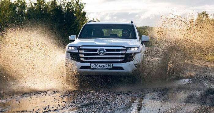 Toyota Land Cruiser на бездорожье Бездорожье и Toyota Land Cruiser