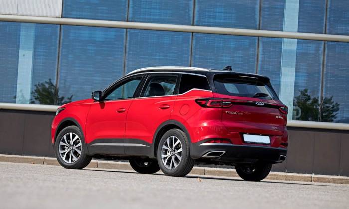 Вид Chery Tiggo 7 сзади Chery Tiggo 7 сзади