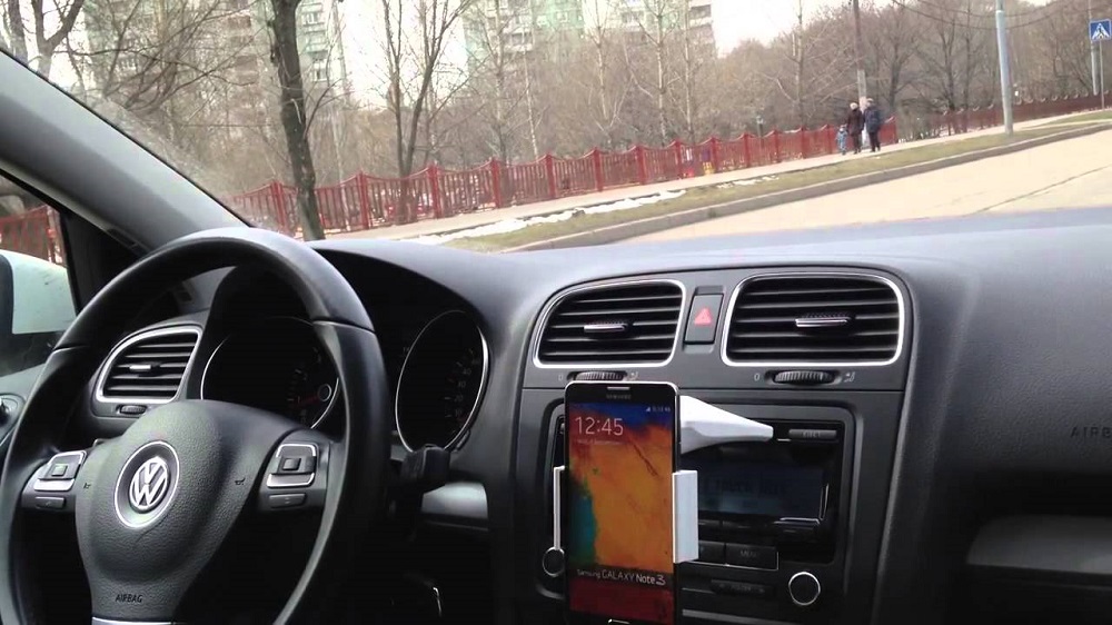 Держатель для телефона в CD Держатель в CD