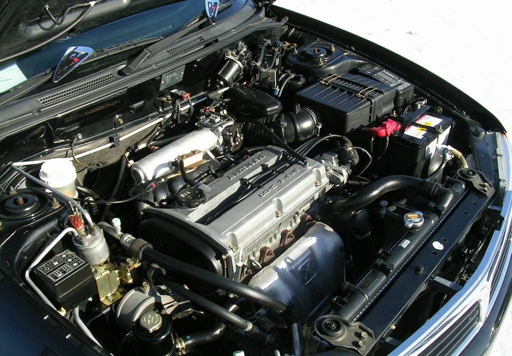 Двигатель Mitsubishi Lancer Двигатель Mitsubishi Lancer