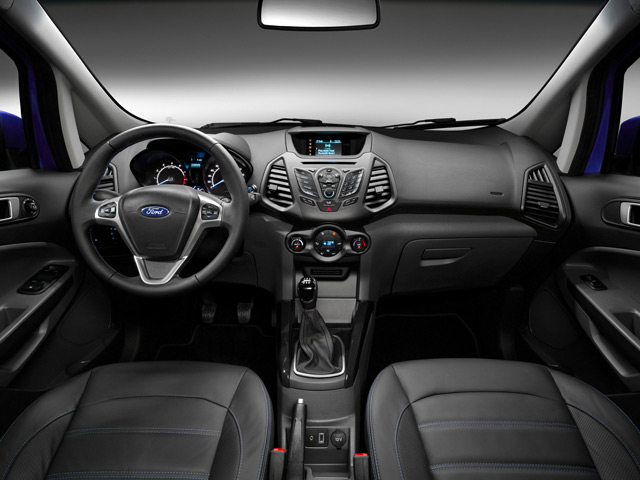 Ford EcoSport салон В салоне автомобиля Ford EcoSport всё по-современному