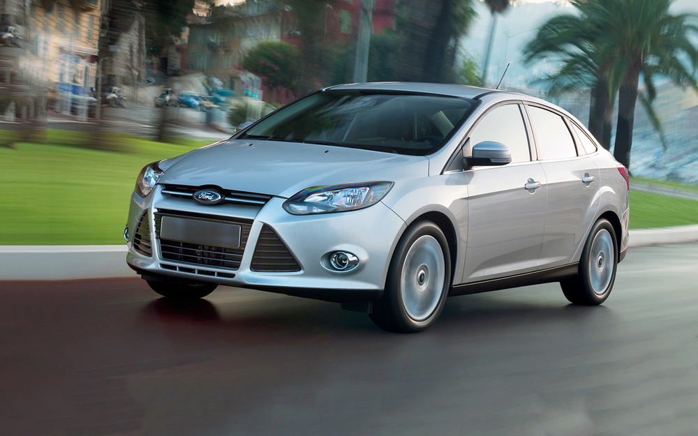 Ford Focus в сером цвете Ford Focus