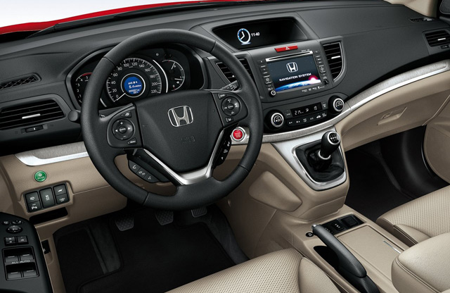 В салоне автомобиля Honda CR-V В салоне автомобиля Honda CR-V