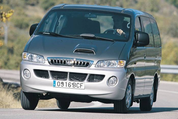 Минивэн Hyundai H-1 I поколения Hyundai H-1 I