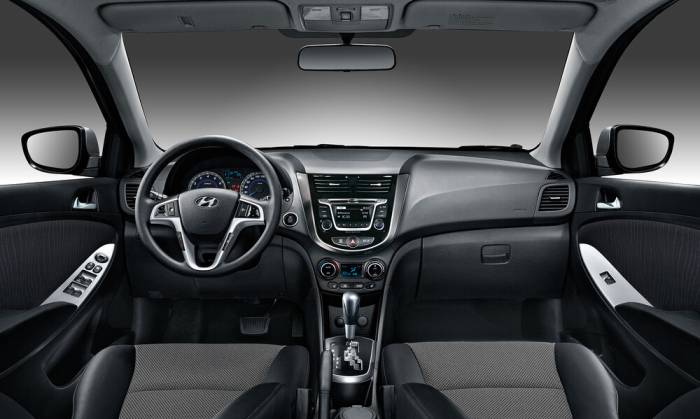 Салон Hyundai Solaris Hyundai Solaris салон авто