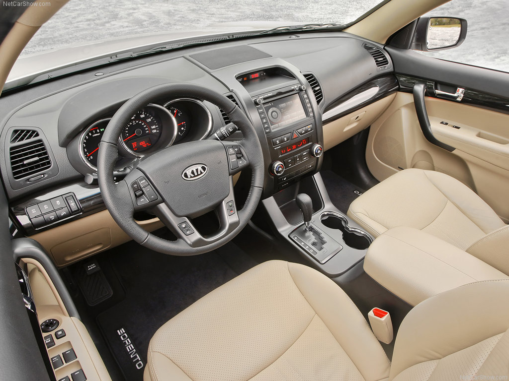 Салон автомобиля Kia Sorento Салон Kia Sorento