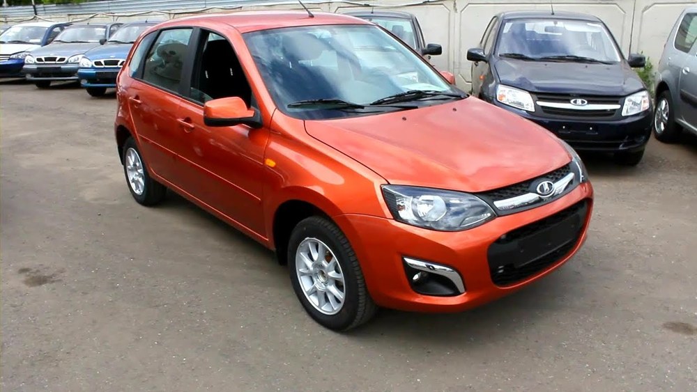 Lada Kalina в оранжевом цвете Lada Kalina