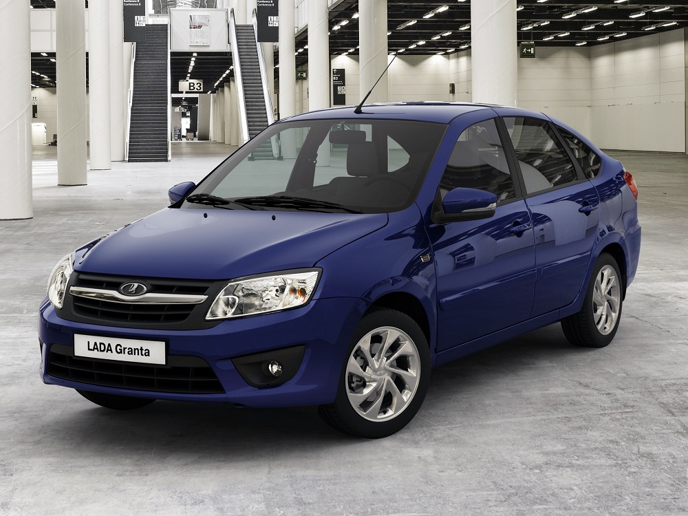 Lada Granta в синем цвете Lada Granta