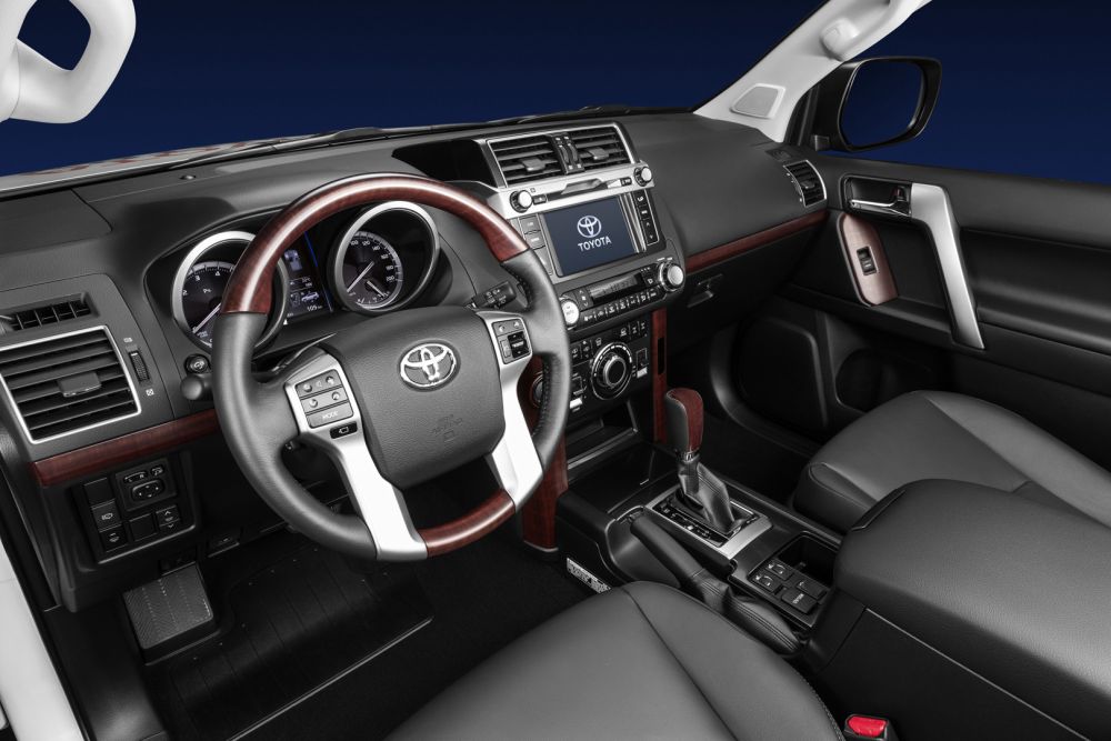 Интерьер Land Cruiser Prado Салон Land Cruiser Prado