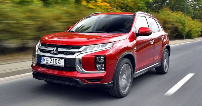 Динамические качества Mitsubishi ASX Mitsubishi ASX на дороге