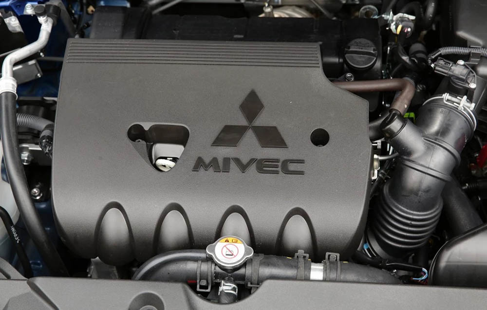 Моторный отсек Mitsubishi ASX Мотор Mitsubishi ASX