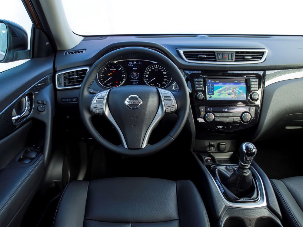 Салон автомобиля Nissan X-Trail Салон Nissan X-Trail