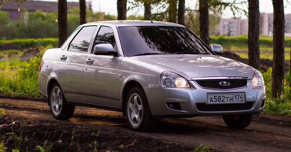 Lada Priora I Подержанный автомобиль до 100 тысяч Lada Priora I