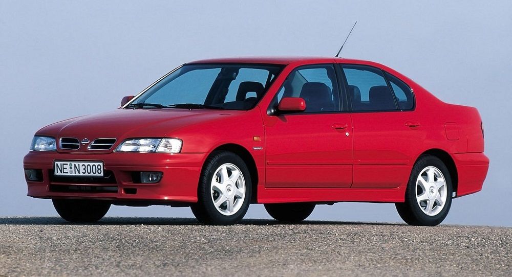 Nissan Primera Подержанный автомобиль до 50 тысяч Nissan Primera