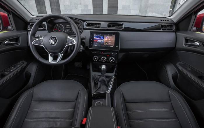 Салон Renault Arkana Renault Arkana внутри