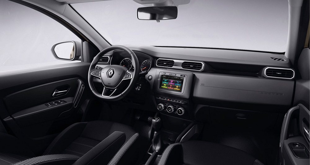 Салон автомобиля Renault Duster Салон Renault Duster