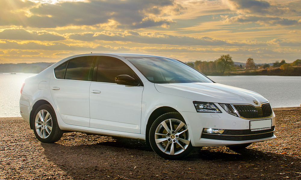 Skoda Octavia на трассе Skoda Octavia на трассе