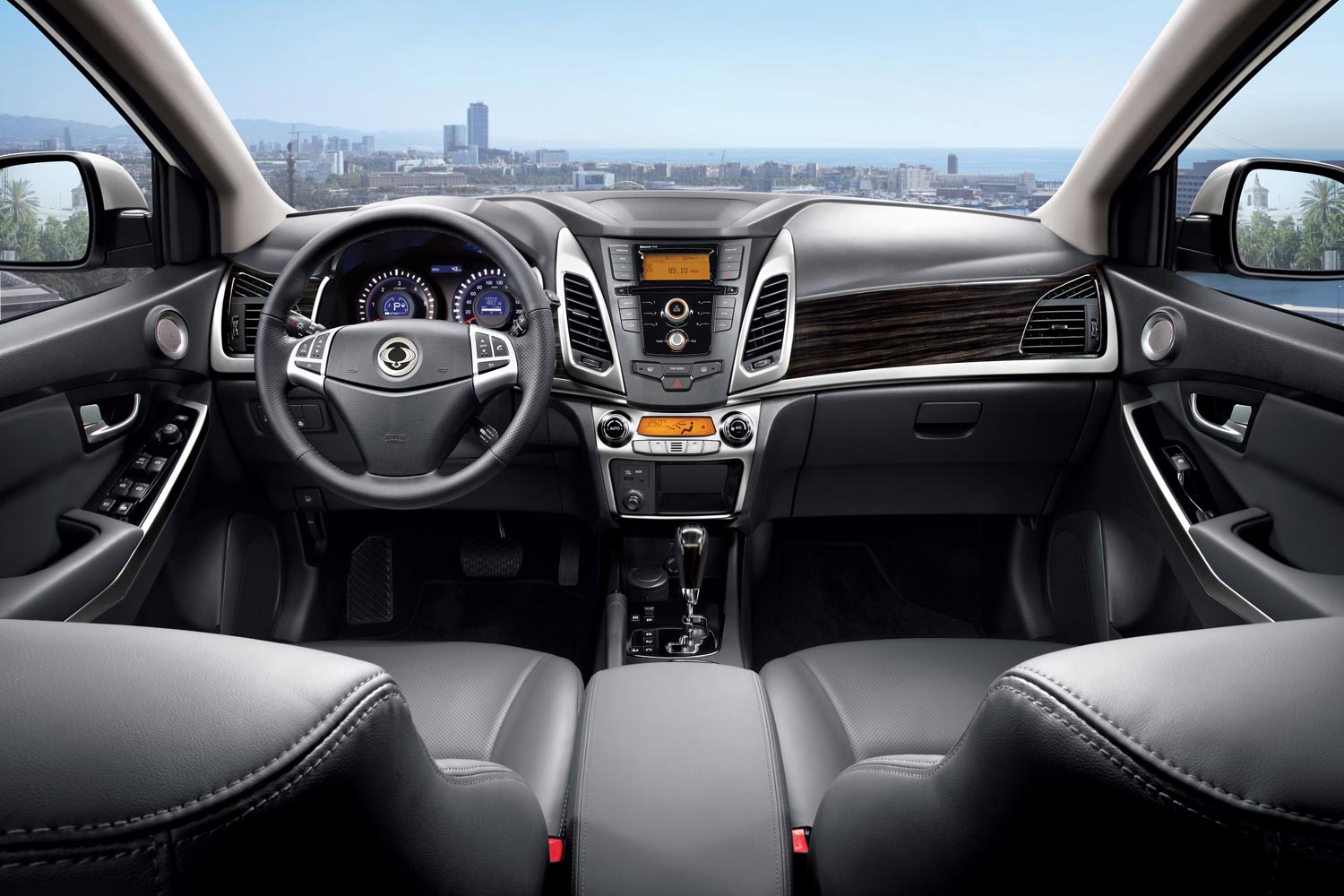 Салон аатомобиля SsangYong Actyon Салон SsangYong Actyon