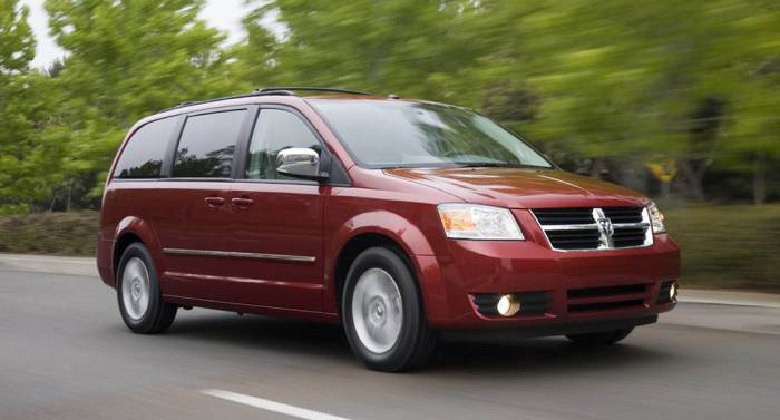 Внешний вид Dodge Caravan V поколения Вид Dodge Caravan V